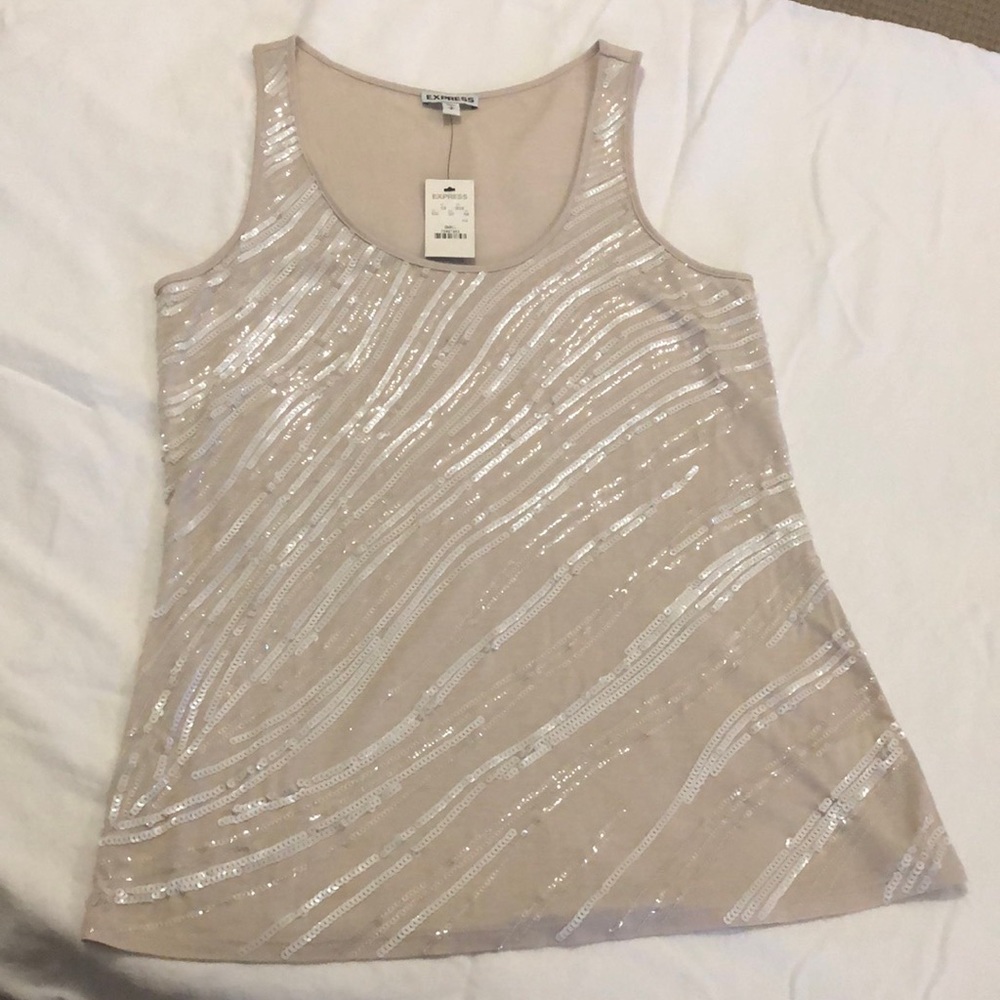 Express Sequence Top